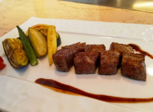 【食レポ】１万5000円のランチに行ってみた【北新地　鉄板AKIRA】